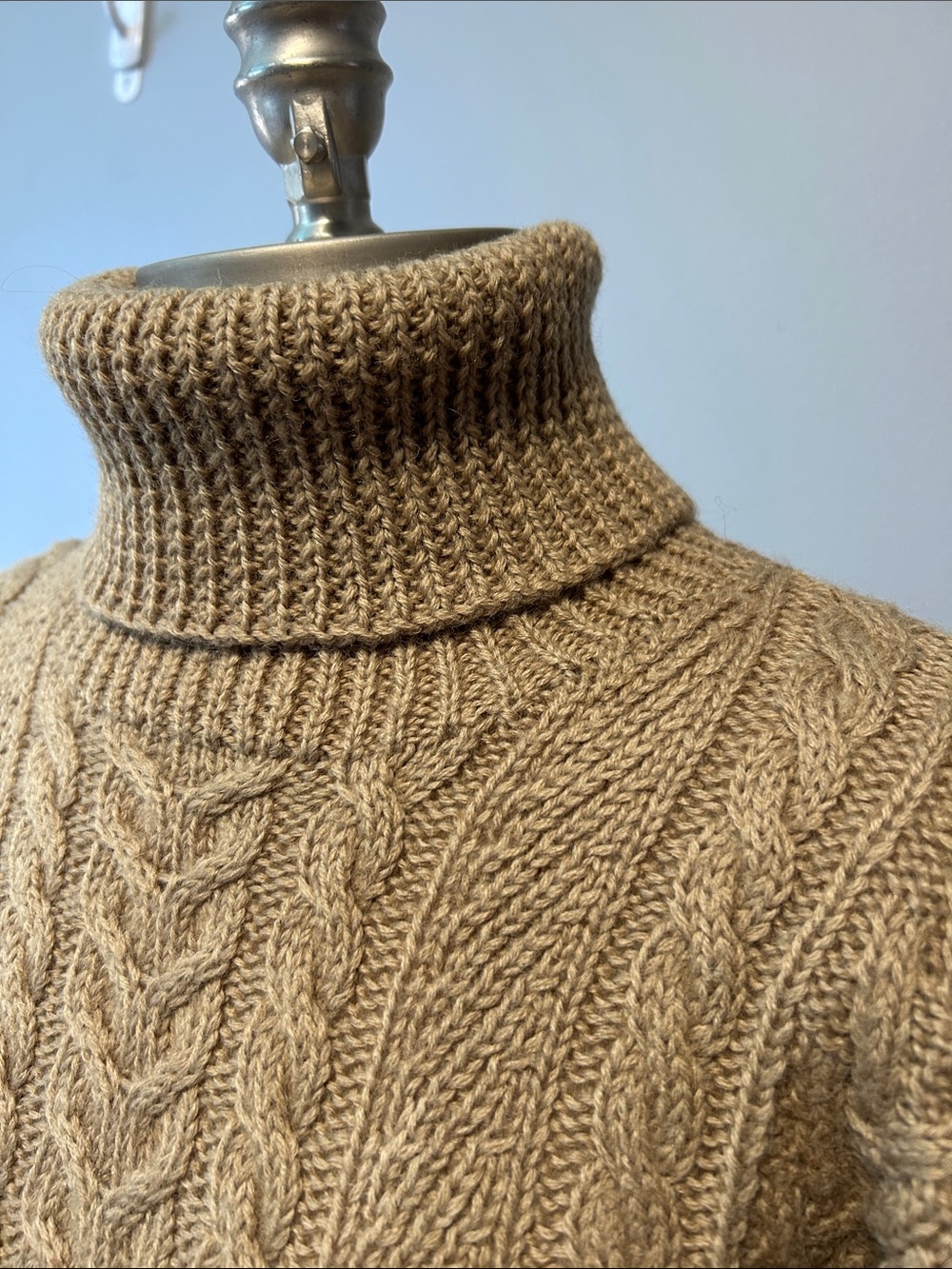Lauren Ralph Lauren Wool Hand Knit Chunky Cable Knit Turtleneck Fisherman Sweate - Picture 2 of 11